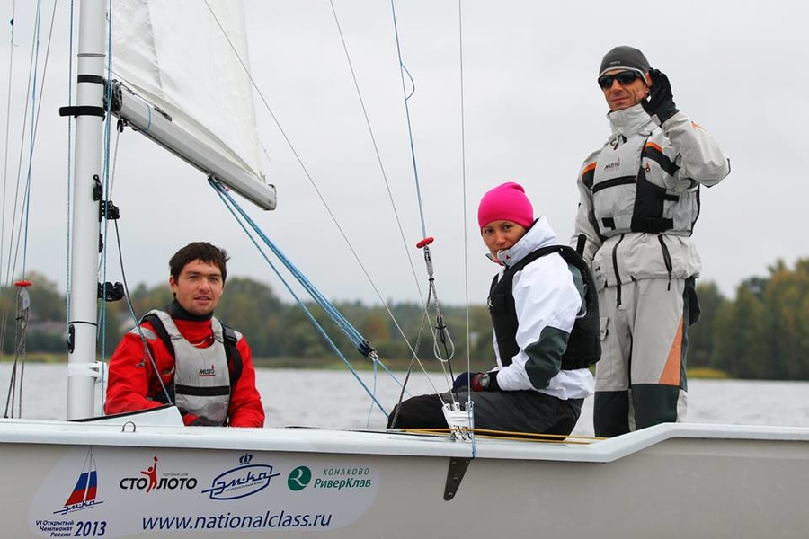 Crew of ANC yachts "EM-Ka" RUS 11