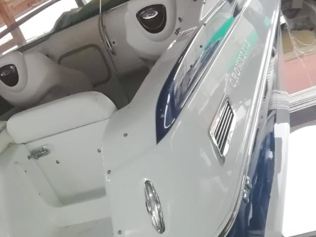Crownline 235 CCR (2006)