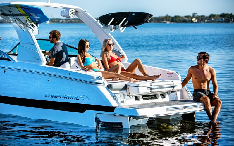 Chaparral 25 Surf