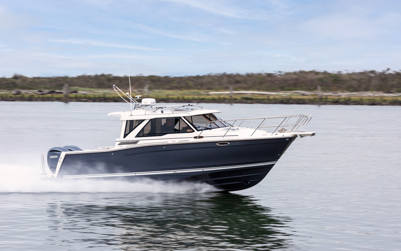 Cutwater C-288 Coupe
