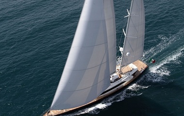 Perini Navi Fidelis