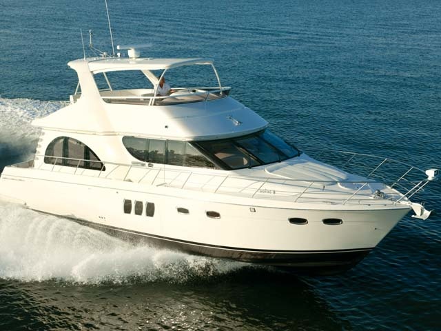 Carver 52 Voyager