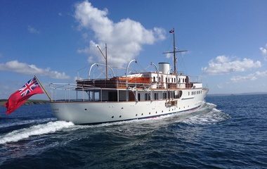 Camper & Nicholsons Malahne
