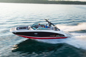 Four Winns HD8 RS Surf