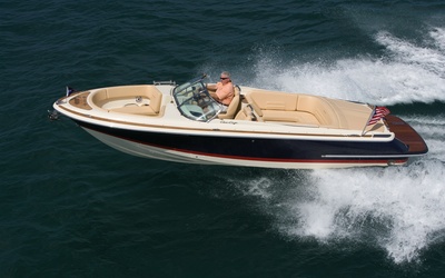 Chris-Craft Launch 27