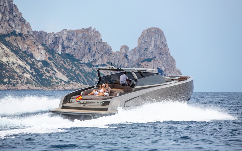 Vanquish VQ52