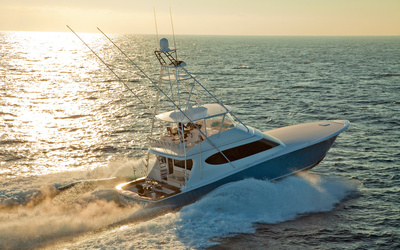 Hatteras GT 70