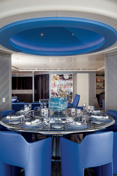 Upper deck dining room