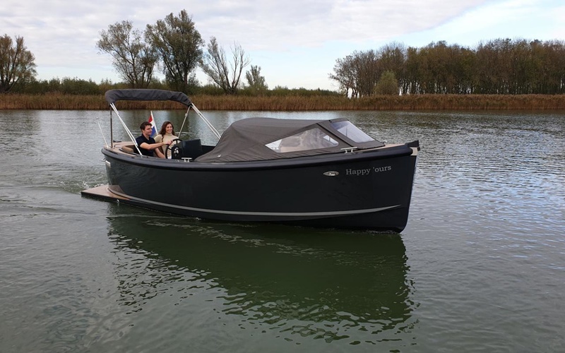 Maxima 650 Flying Lounge