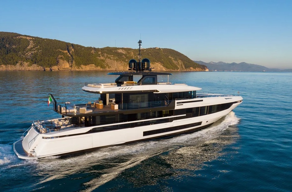Mangusta Half Irish