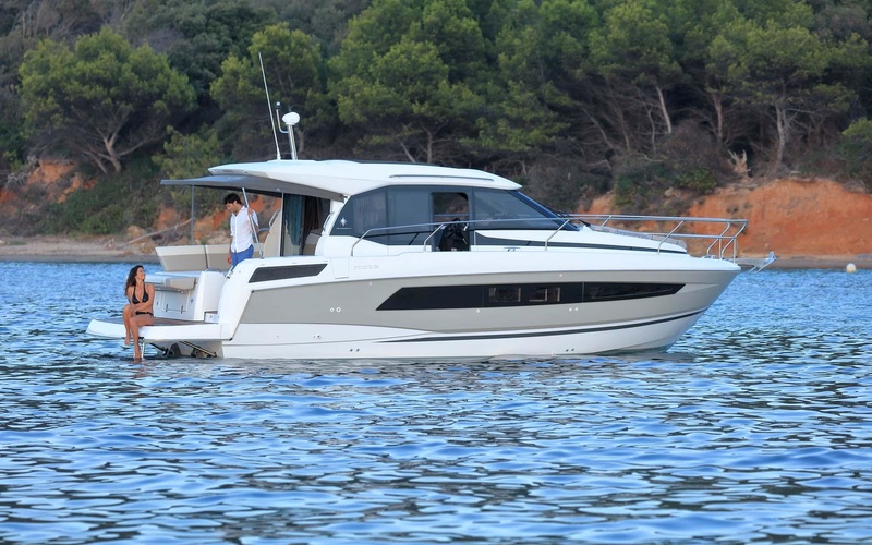 Jeanneau NC 33