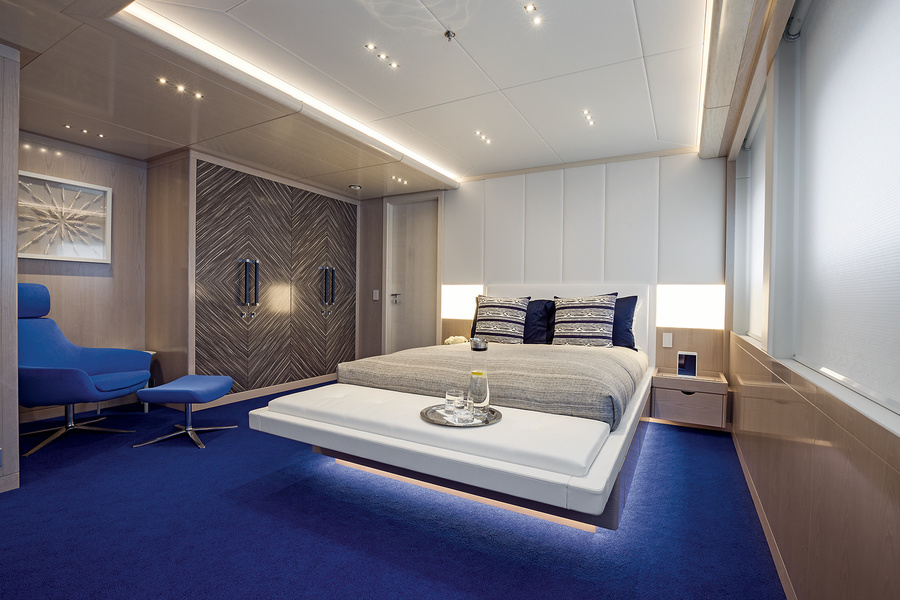 Guest cabin with double bed