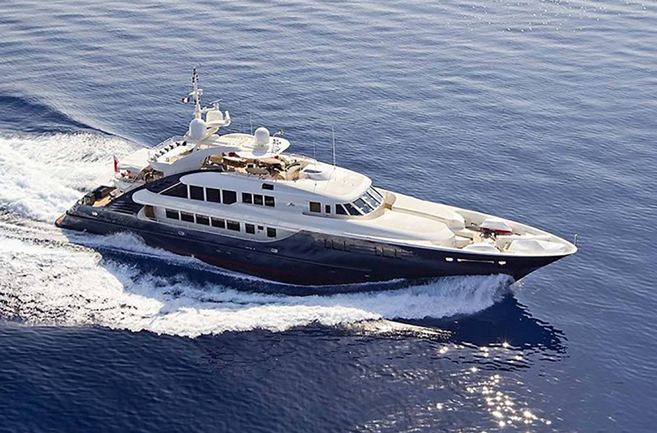 ISA Yachts Ledra