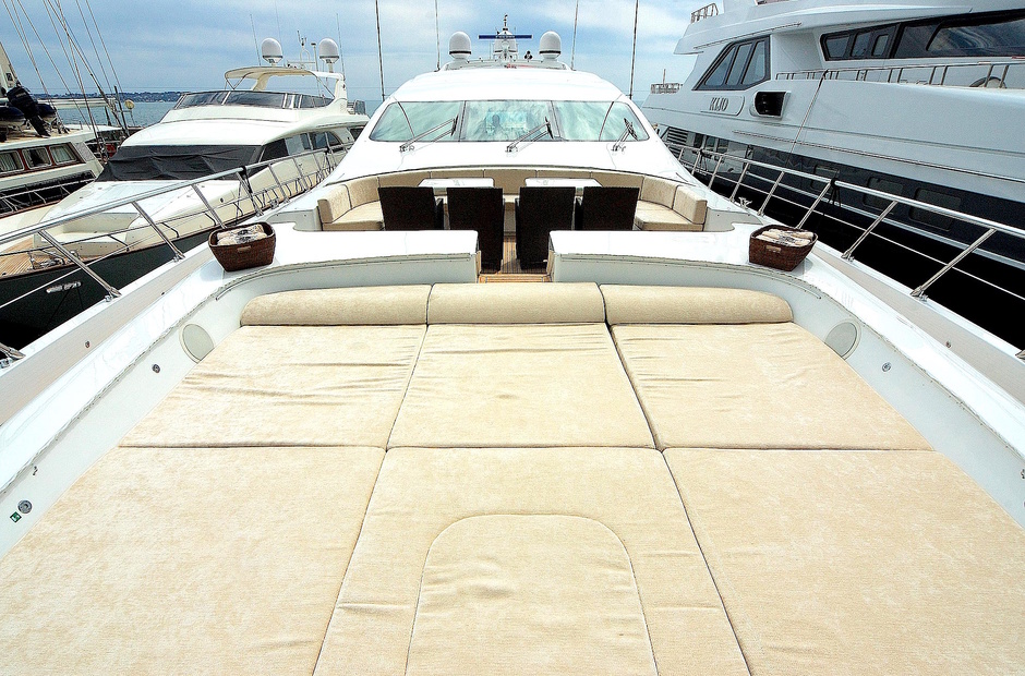 Mangusta Celcascor