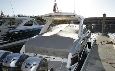 Formula 350 Crossover Bowrider