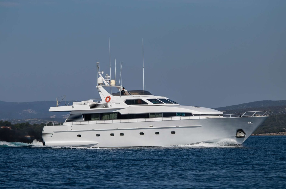 Cantieri Navali Lavagna  Bora Bora II