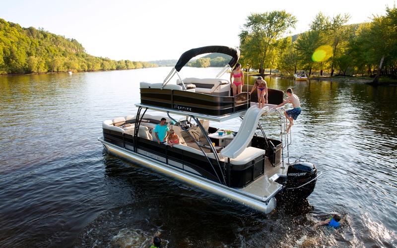 Premier Pontoons Boundary Waters 310 Sky Deck