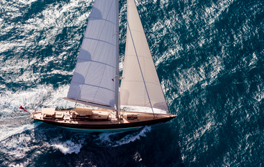 Royal Huisman  Pumula