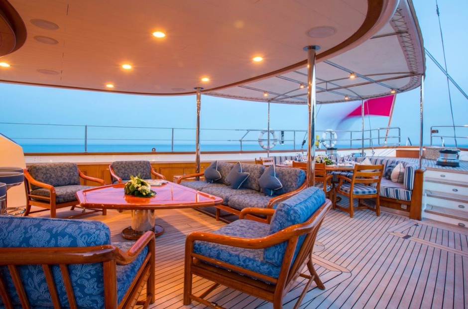Perini Navi Antara