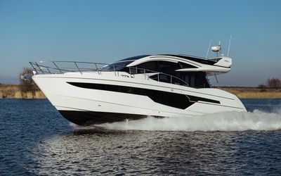 Galeon 510 Skydeck