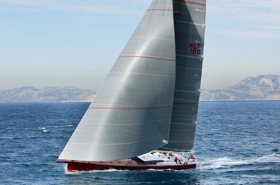 Maxi Dolphin Nomad IV
