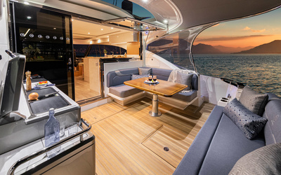 Riviera 5400 Sport Yacht Platinum Edition
