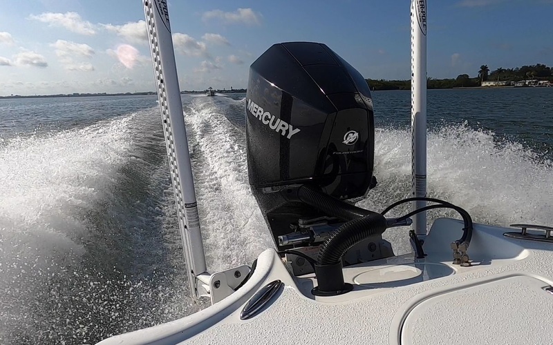 Yellowfin 21 Bay